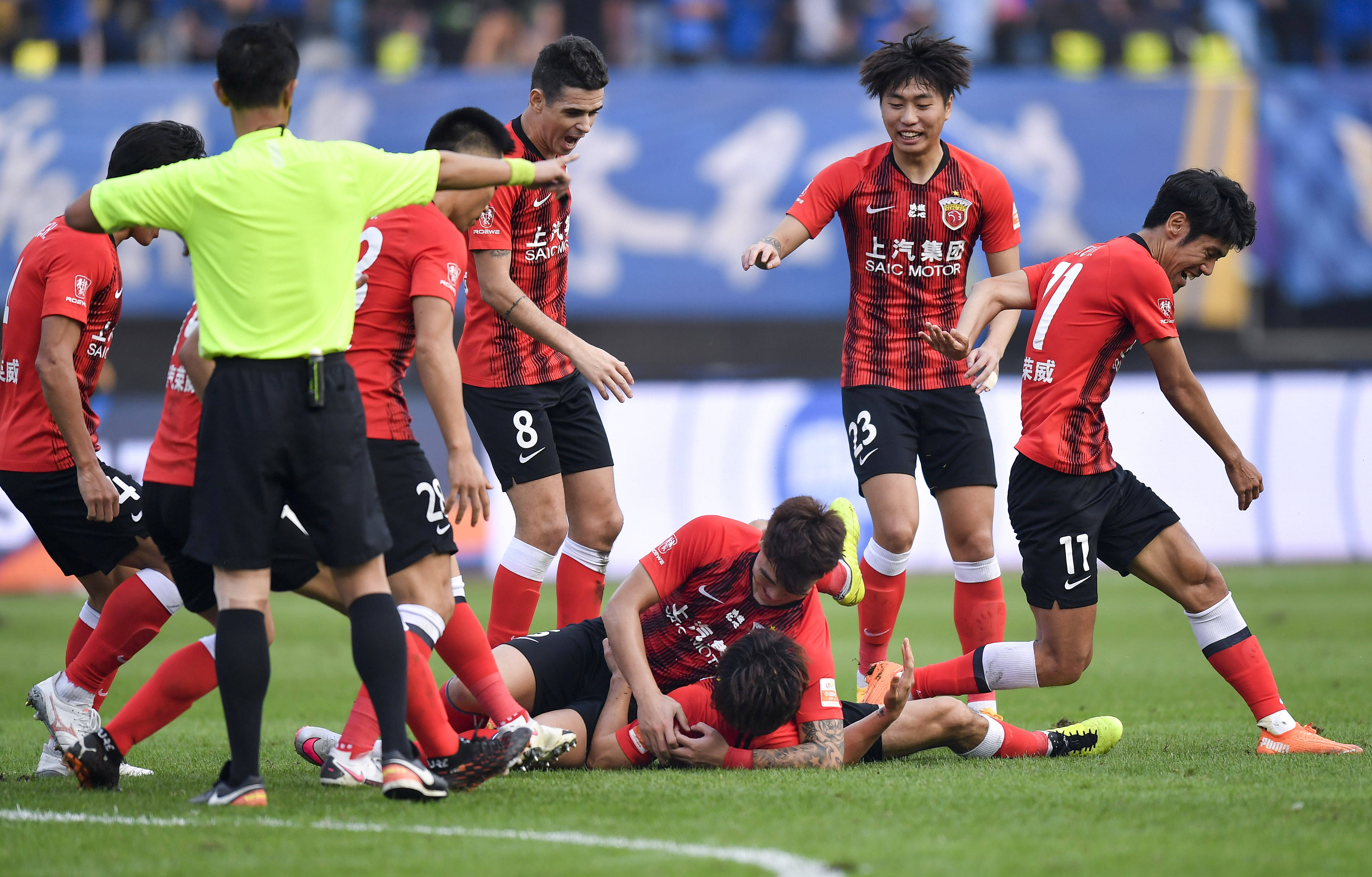 创造更多精 创造更多精