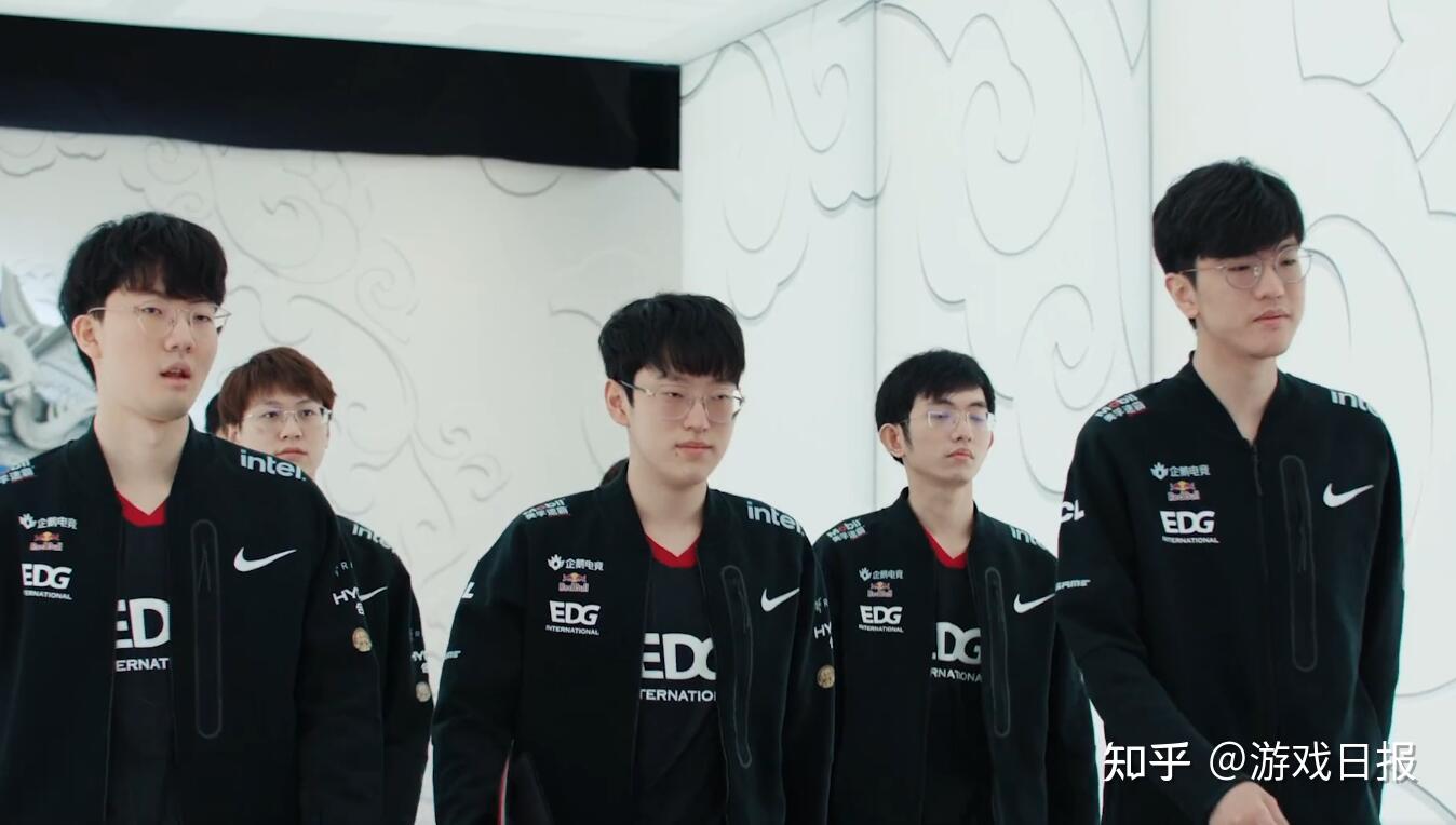 提升一个层 提升一个层