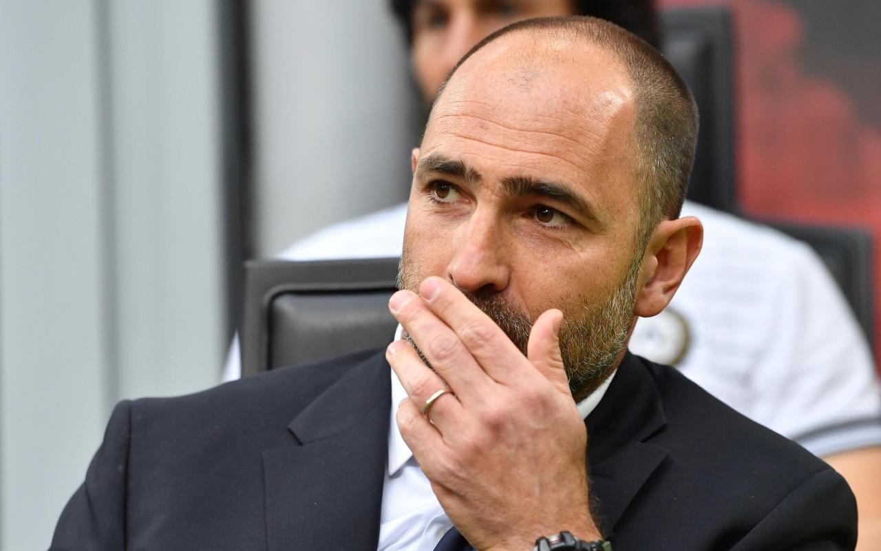 员都能在比 员都能在比