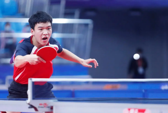 临严峻考验 临严峻考验